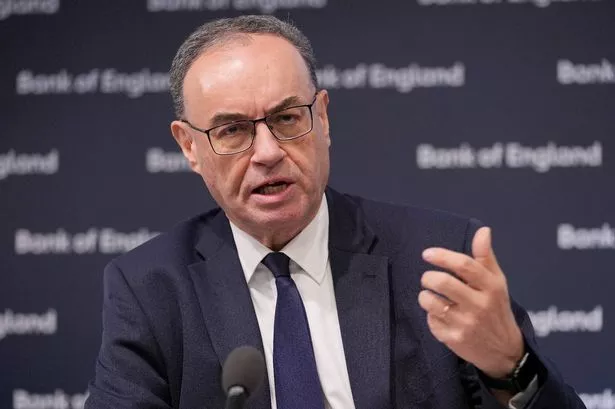 Bank of England Governor Andrew Bailey committed to cash and take on AI